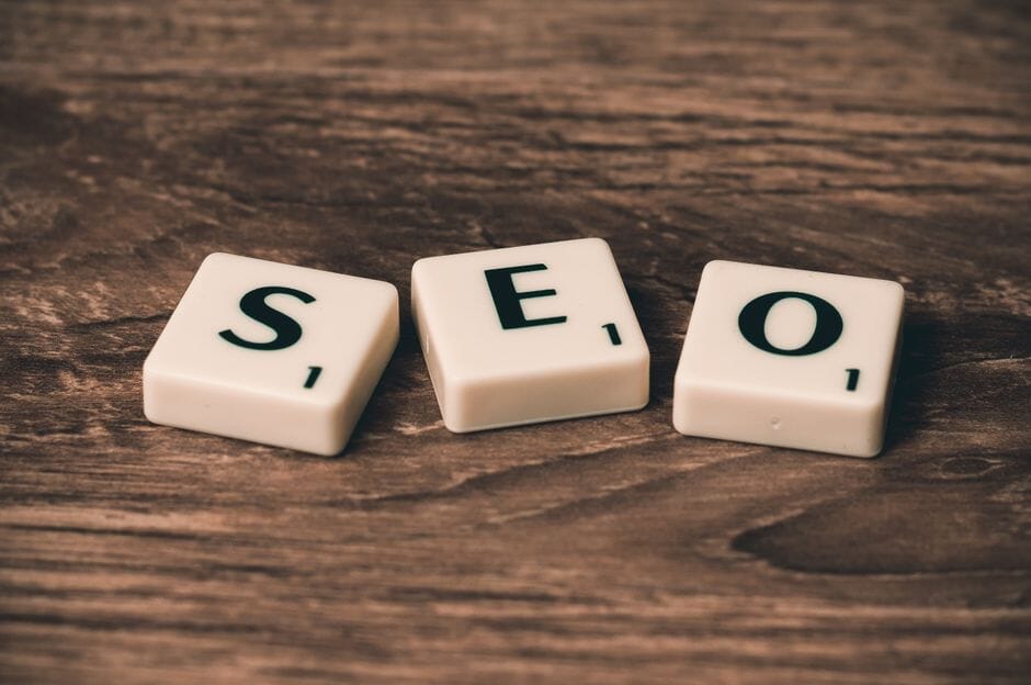 Đội ngũ chuyên gia tại BICTweb hỗ trợ tư vấn lập chiến lược SEO và viết bài chuẩn Search Intent.