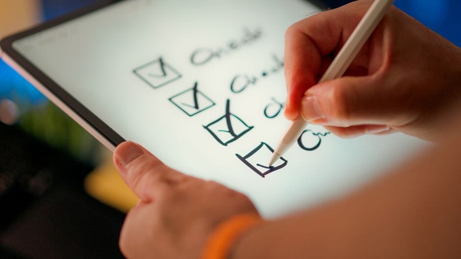 Mẫu bản đồ hành trình khách hàng hỗ trợ tối ưu quy trình viết bài chuẩn Search Intent.